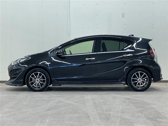 Toyota AQUA 2019 7660409-1