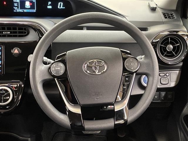 Toyota AQUA 2019 7660409-2