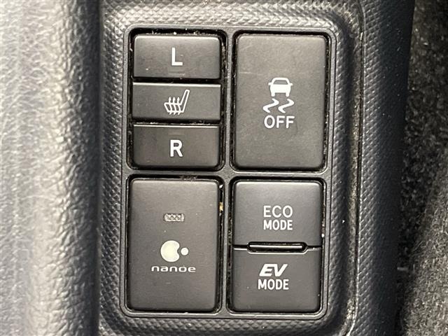 Toyota AQUA 2019 7660422-12