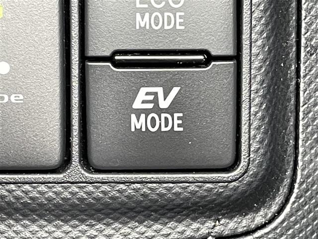 Toyota AQUA 2020 7660449-7