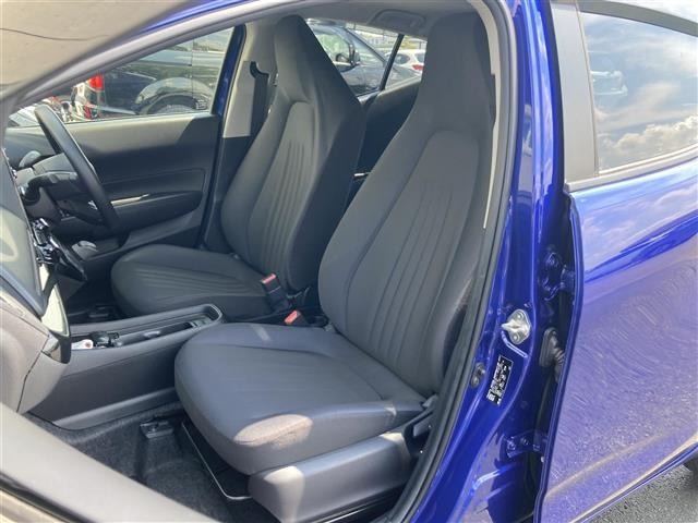 Toyota AQUA 2021 7660452-26
