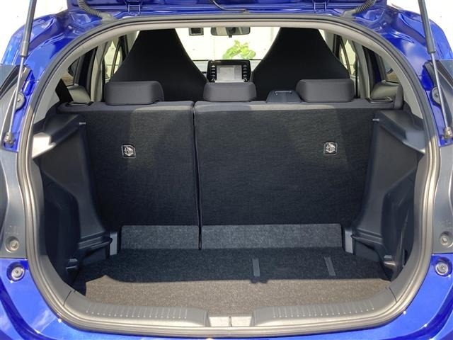 Toyota AQUA 2021 7660452-29