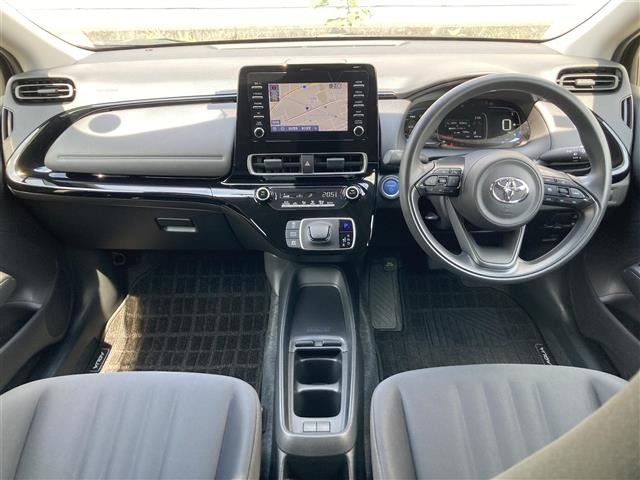 Toyota AQUA 2021 7660452-32