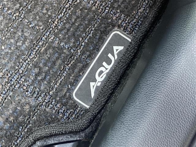 Toyota AQUA 2021 7660452-8