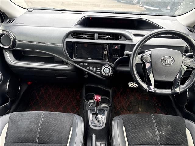 Toyota AQUA 2015 7660470-4