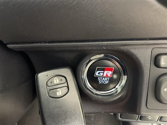 Toyota AQUA 2018 7660549-1