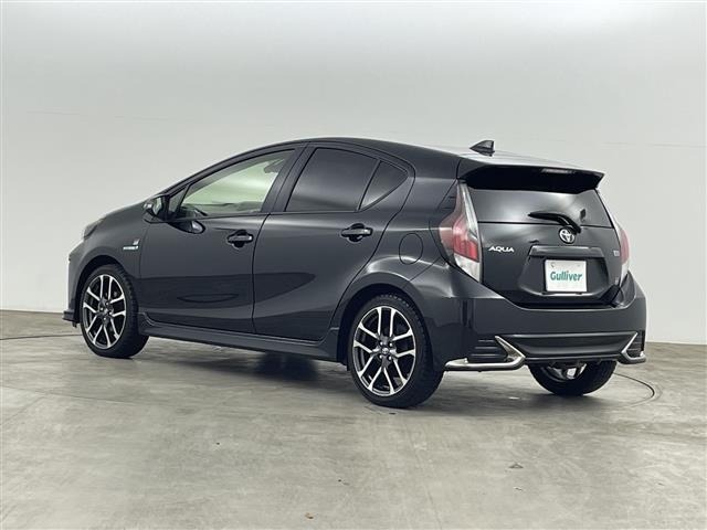 Toyota AQUA 2018 7660549-13