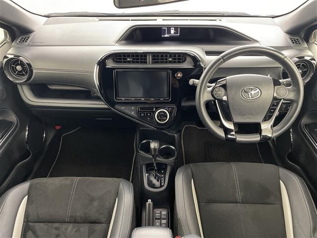 Toyota AQUA 2018 7660549-14