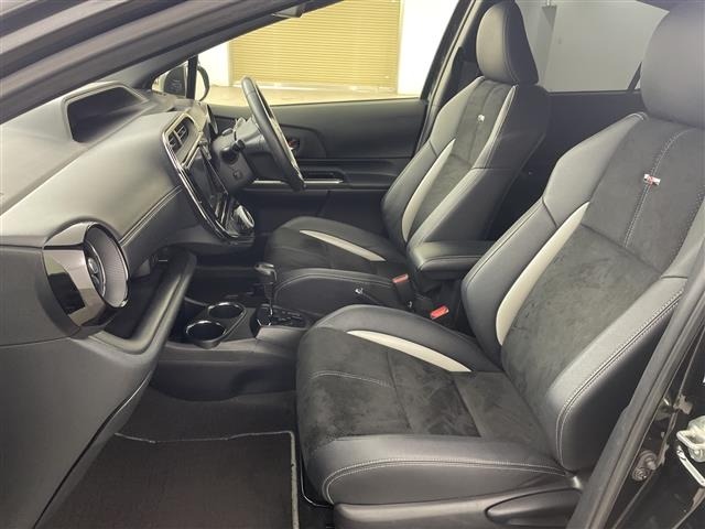 Toyota AQUA 2018 7660549-5