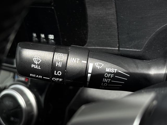 Toyota AQUA 2016 7660591-7