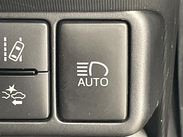 Toyota AQUA 2015 7660603-1