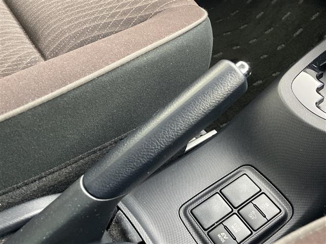 Toyota AQUA 2015 7660603-6