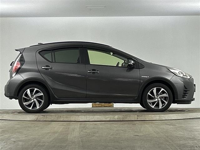 Toyota AQUA 2017 7660607-12