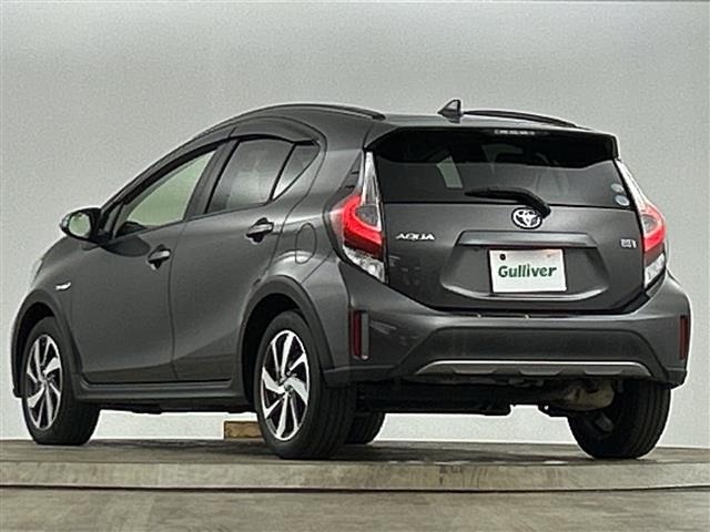 Toyota AQUA 2017 7660607-9