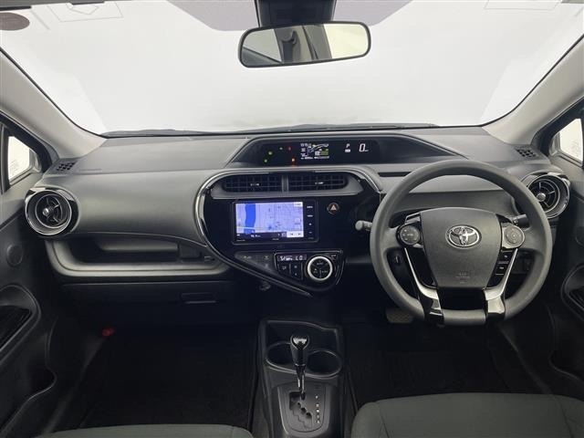 Toyota AQUA 2018 7660614-14