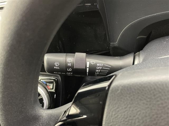 Toyota AQUA 2018 7660614-3