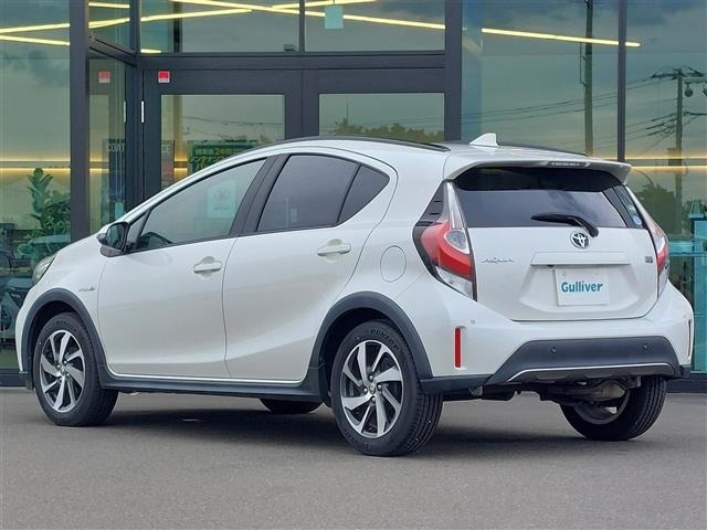 Toyota AQUA 2018 7660621-18