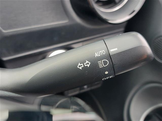 Toyota AQUA 2018 7660621-2