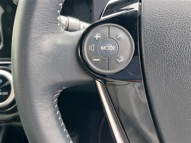 Toyota AQUA 2018 7660621-25