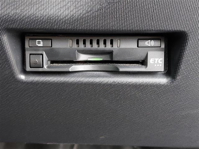 Toyota AQUA 2018 7660621-8