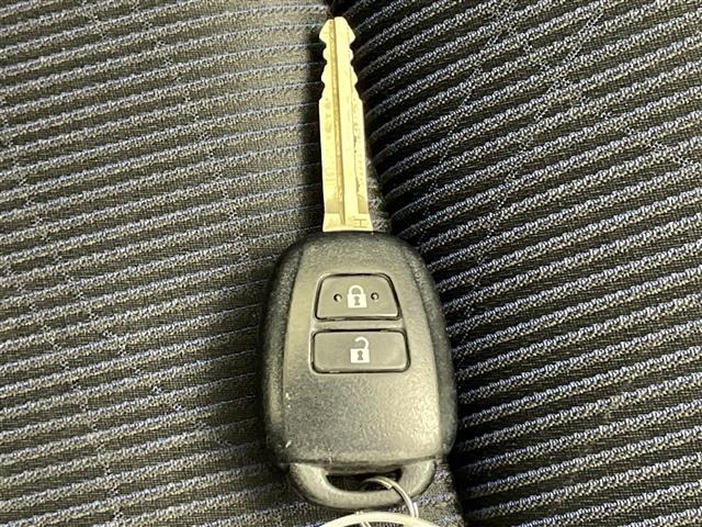 Toyota AQUA 2017 7660634-1