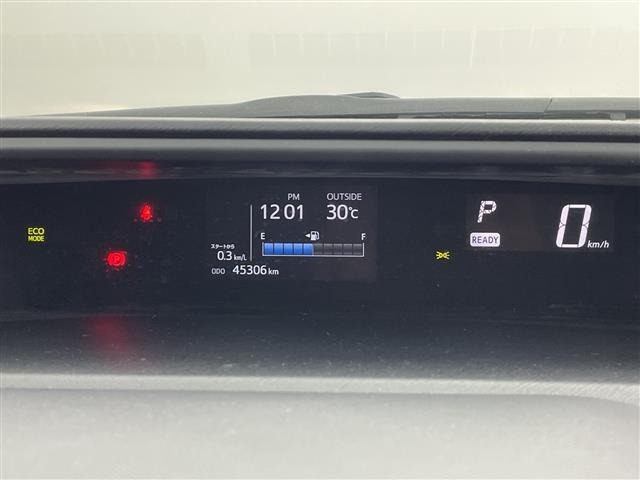 Toyota AQUA 2017 7660634-11