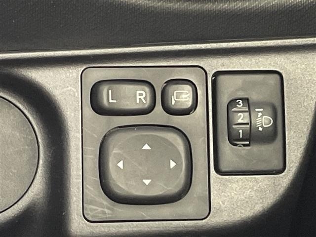 Toyota AQUA 2017 7660634-3