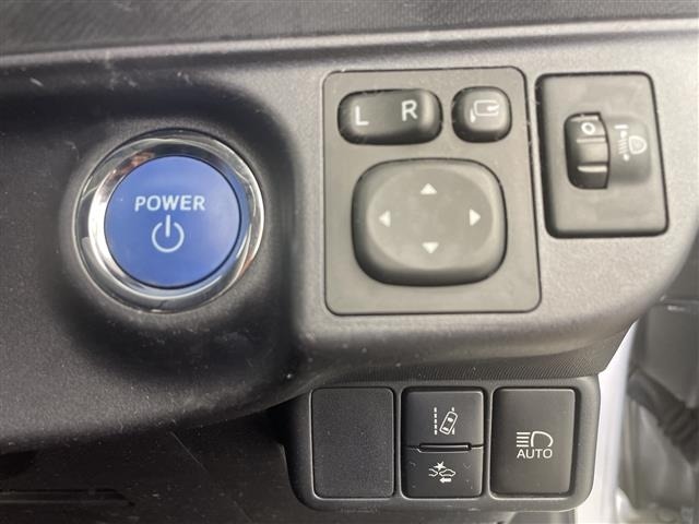 Toyota AQUA 2016 7660648-10