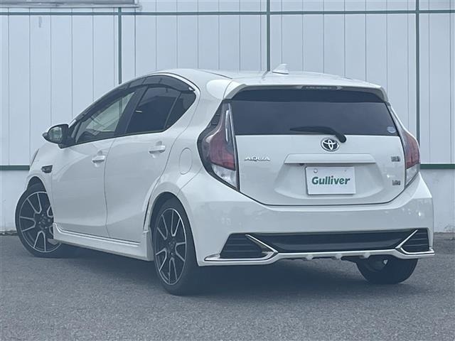 Toyota AQUA 2016 7660649-1