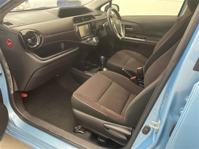 Toyota AQUA 2016 7660655-6