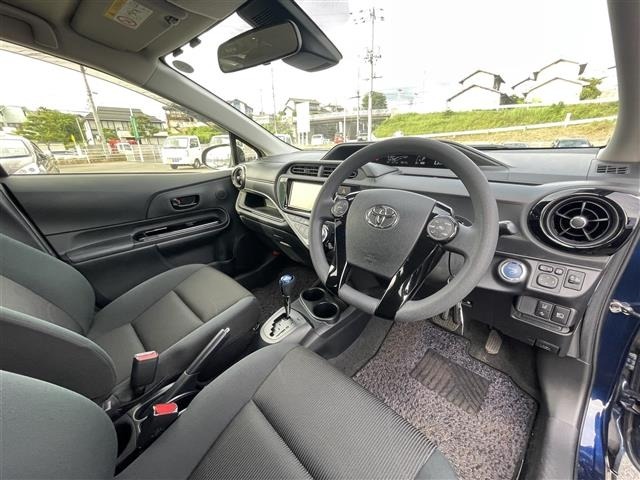 Toyota AQUA 2017 7660661-14