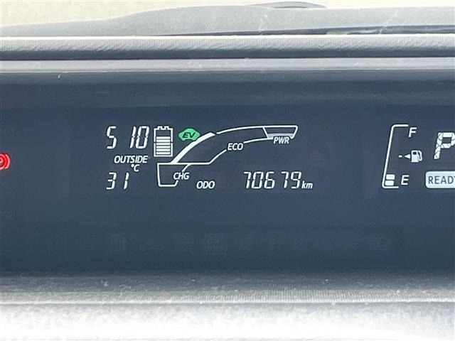 Toyota AQUA 2017 7660661-6