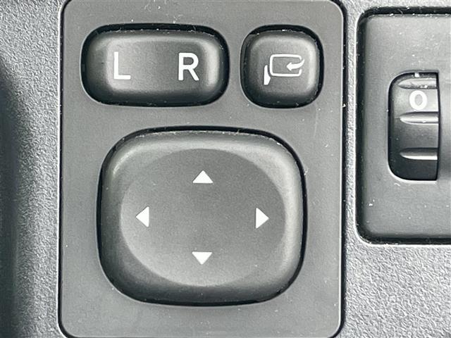 Toyota AQUA 2017 7660661-8