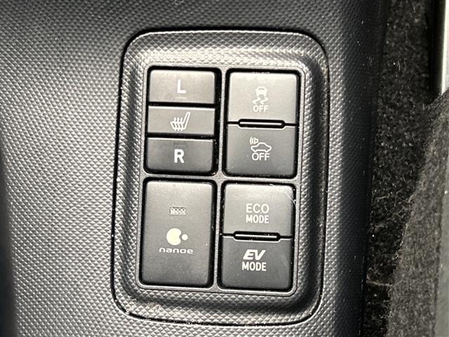 Toyota AQUA 2016 7660662-18
