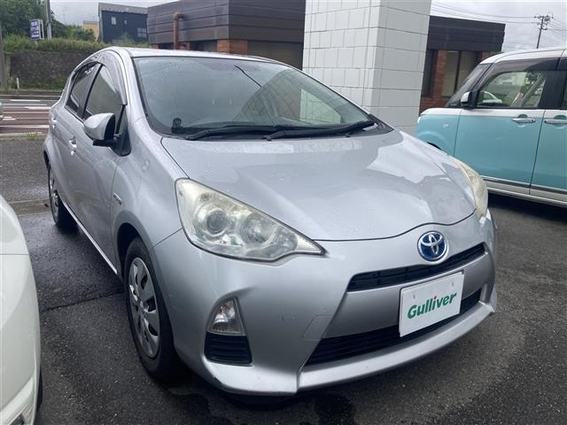 Toyota AQUA 2013 7660676-0
