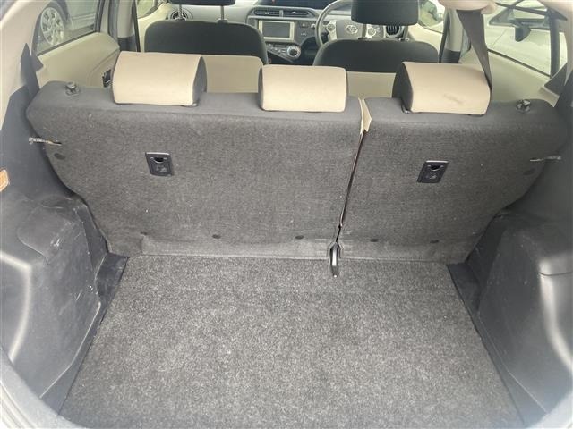Toyota AQUA 2013 7660676-11