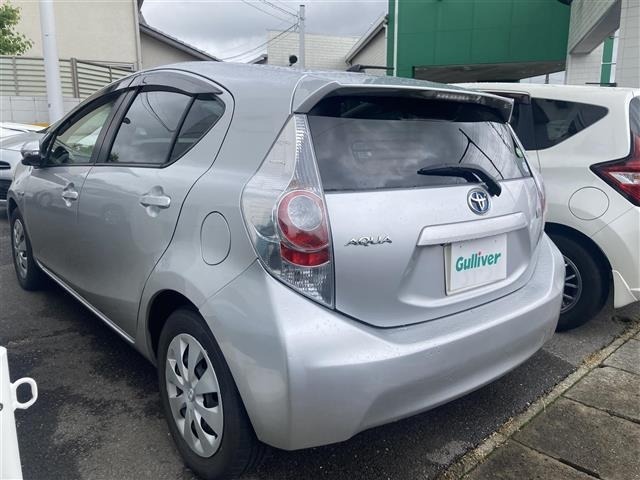 Toyota AQUA 2013 7660676-4