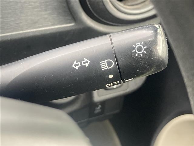 Toyota AQUA 2013 7660676-5