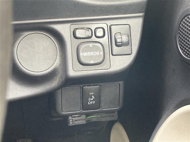 Toyota AQUA 2013 7660676-7