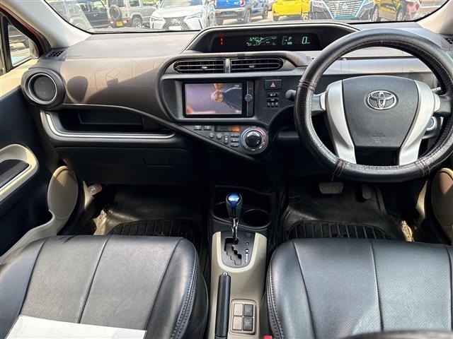 Toyota AQUA 2013 7660677-1