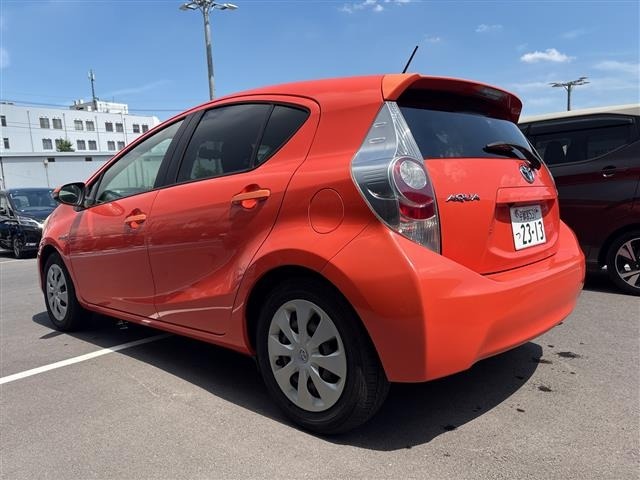 Toyota AQUA 2013 7660677-2