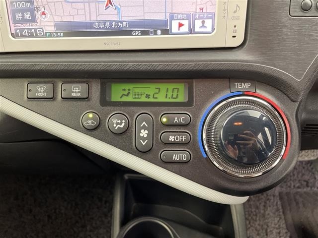 Toyota AQUA 2013 7660683-1