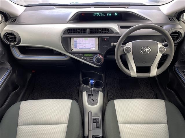 Toyota AQUA 2013 7660683-21