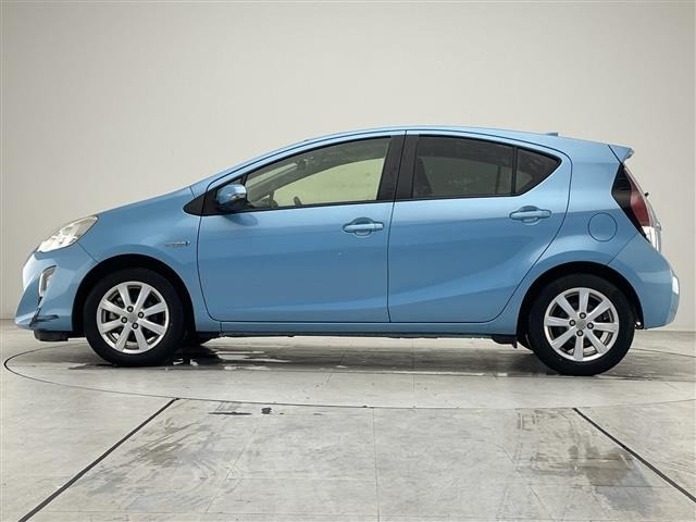 Toyota AQUA 2016 7660691-2