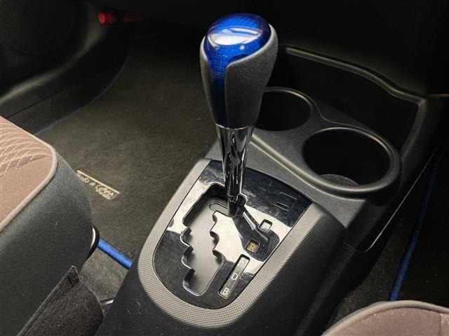 Toyota AQUA 2016 7660691-9