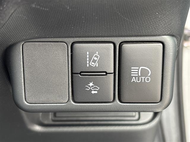 Toyota AQUA 2021 7660695-11