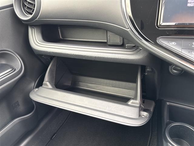 Toyota AQUA 2021 7660695-6