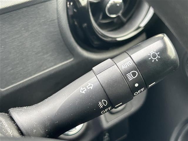 Toyota AQUA 2015 7660696-19