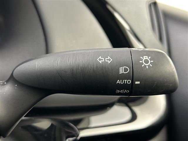 Toyota AQUA 2022 7660703-8