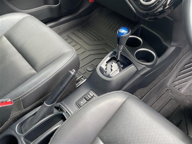 Toyota AQUA 2019 7660727-2